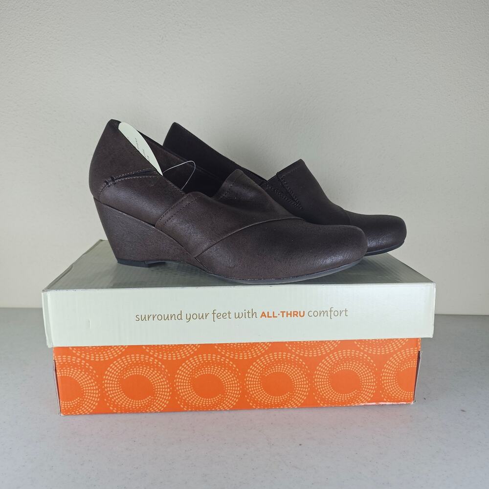 Natural Soul /Naturalizer ECCLES Women's Wedge Heel Shoes Size 8 M Brown